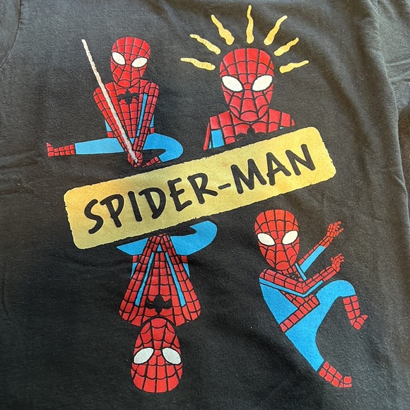 Kid Boy Spider-Man Marvel Short Sleeve Graphic Tee Shirt - Picture 2 of 5